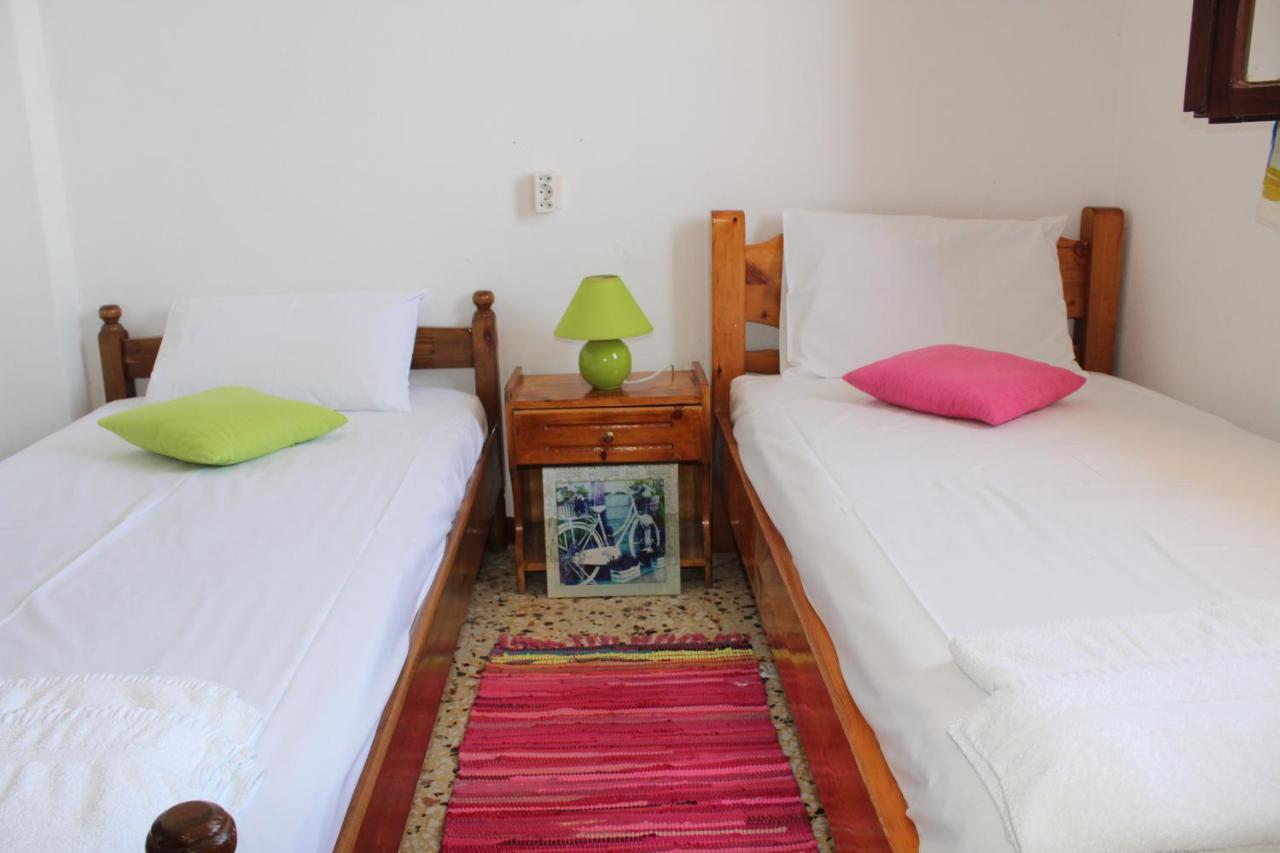 Nikos Seaside Apartments Litheres Екстериор снимка