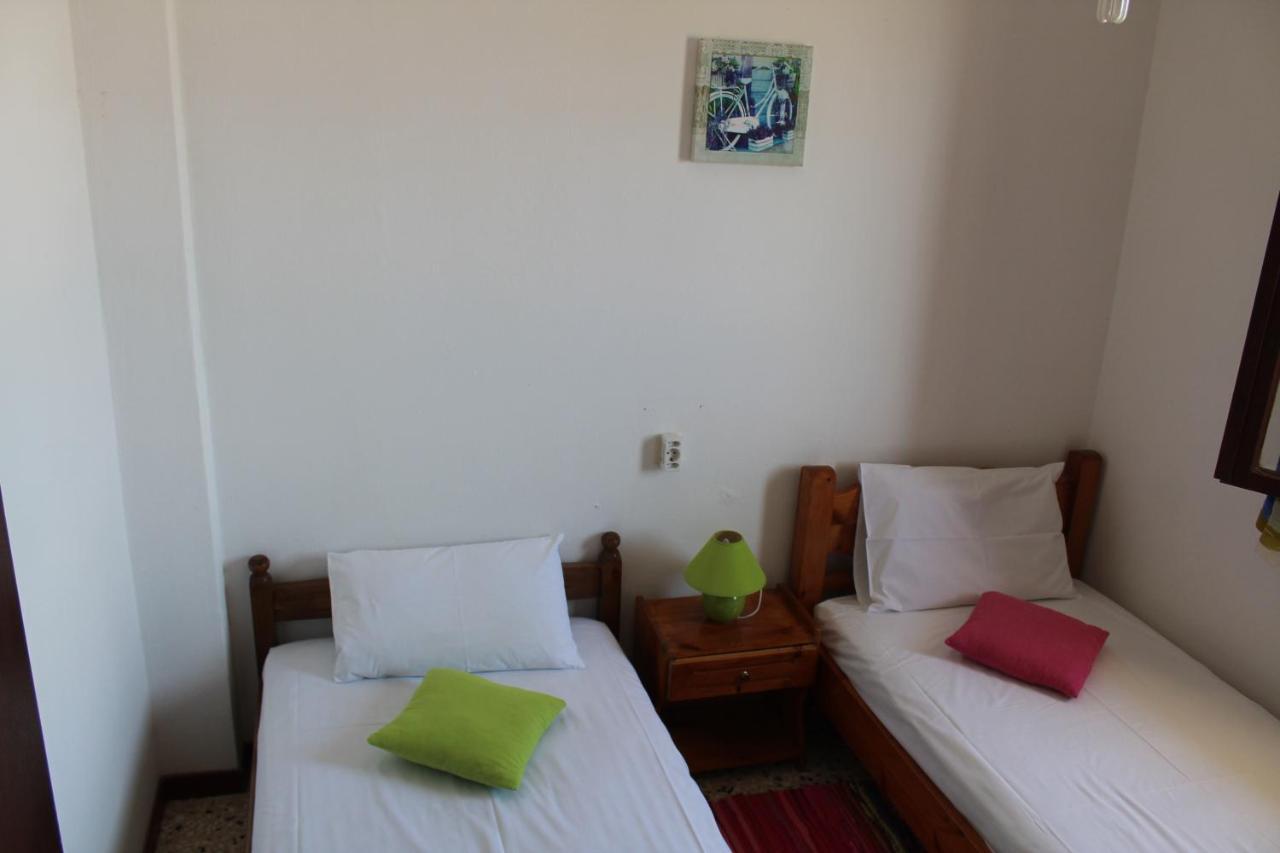 Nikos Seaside Apartments Litheres Екстериор снимка